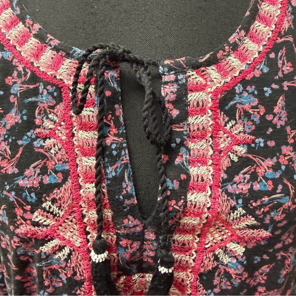 Lucky Brand Black Pink Floral Embroidered Boho Peasant Blouse Tassel Tie XL - Picture 3 of 8
